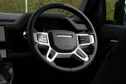  Land Rover Defender 110 3.0 D250 MHEV X-Dynamic SE Auto 4WD Euro 6 (s/s) 5dr Thumbnail #33
