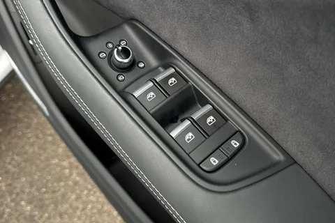 PK75YCZ Audi SQ7 SUV  Vorsprung TFSI  507 PS tiptronic Thumbnail #35