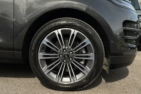 KY24GPK Land Rover Range Rover Evoque 2.0 D200 Dynamic HSE 5dr Thumbnail #36