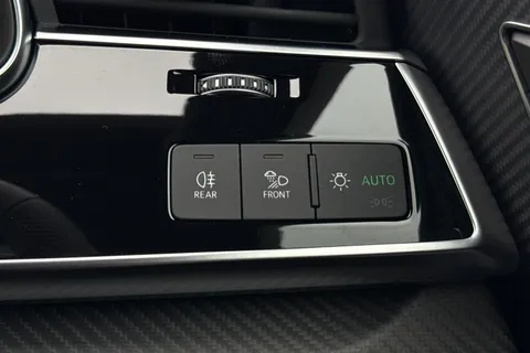 PK75YCZ Audi SQ7 SUV  Vorsprung TFSI  507 PS tiptronic Thumbnail #37