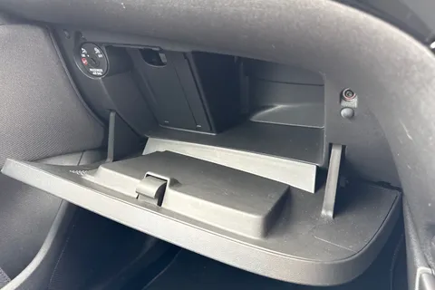 BV68EKD Vauxhall Corsa 1.4i ecoTEC SRi VX Line Nav Black Euro 6 3dr Thumbnail #39