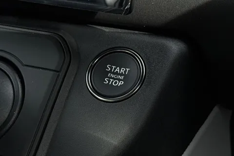  Land Rover Defender 110 3.0 D250 MHEV X-Dynamic SE Auto 4WD Euro 6 (s/s) 5dr Thumbnail #37