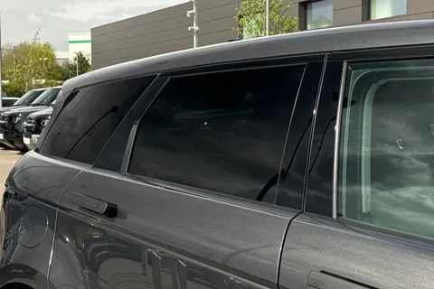 KY24GPK Land Rover Range Rover Evoque 2.0 D200 Dynamic HSE 5dr Thumbnail #38