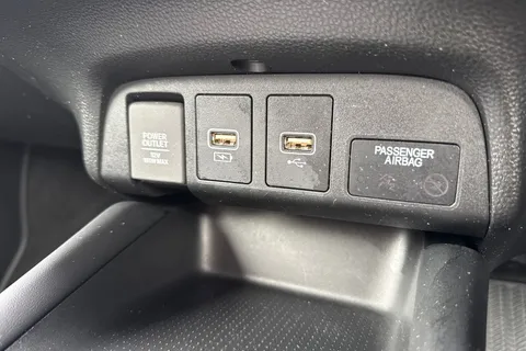 OU23YMJ Honda Jazz 1.5 i-MMD Hybrid SR 5dr eCVT Thumbnail #40