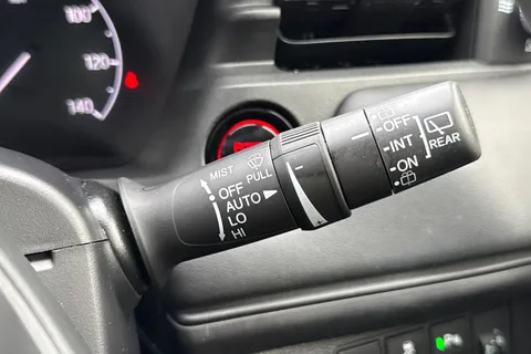 KW73WBO Honda HR-V 1.5 eHEV Elegance 5dr CVT Thumbnail #41