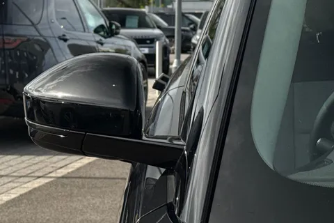 KY24GPK Land Rover Range Rover Evoque 2.0 D200 Dynamic HSE 5dr Thumbnail #40