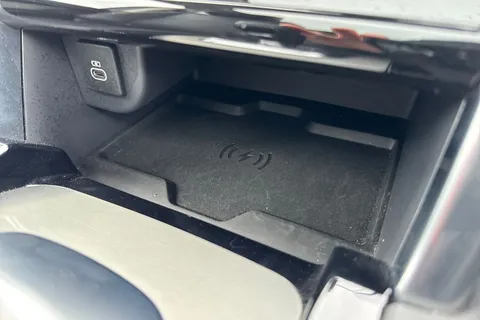 43 of 62 for Land Rover Discovery Sport 2.0 D200 MHEV R-Dynamic HSE Auto 4WD Euro 6 (s/s) 5dr