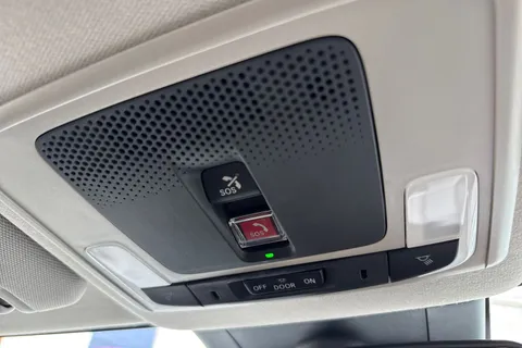 KW73WBO Honda HR-V 1.5 eHEV Elegance 5dr CVT Thumbnail #45