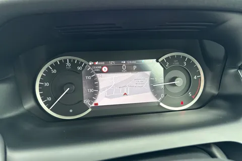 47 of 62 for Land Rover Discovery Sport 2.0 D200 MHEV R-Dynamic HSE Auto 4WD Euro 6 (s/s) 5dr