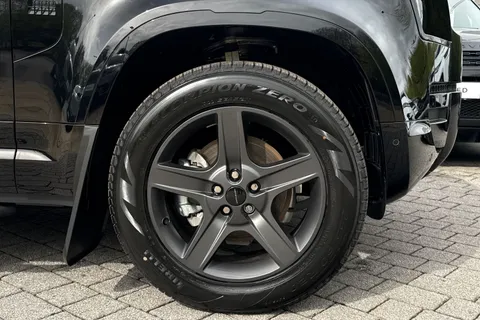  Land Rover Defender 110 3.0 D250 MHEV X-Dynamic SE Auto 4WD Euro 6 (s/s) 5dr Thumbnail #46