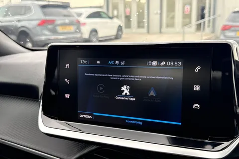 DE23ZGJ PEUGEOT 2008 1.2 PureTech Allure Premium + Euro 6 (s/s) 5dr Thumbnail #48