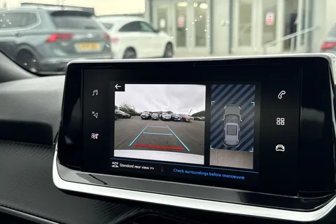 DE23ZGJ PEUGEOT 2008 1.2 PureTech Allure Premium + Euro 6 (s/s) 5dr Thumbnail #53