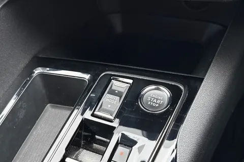 BP23XCM PEUGEOT 5008 1.5 BlueHDi GT EAT Euro 6 (s/s) 5dr Thumbnail #58