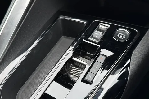 BP23XCM PEUGEOT 5008 1.5 BlueHDi GT EAT Euro 6 (s/s) 5dr Thumbnail #59