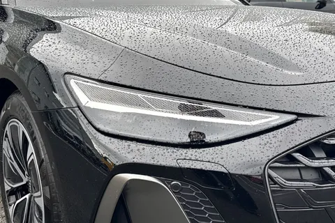  Audi A6 Saloon 2.0 e-hybrid 25.9kWh S line S Tronic quattro Euro 6 (s/s) 4dr Thumbnail #9