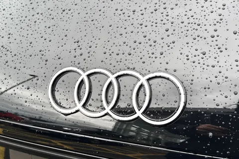  Audi A6 Saloon 2.0 e-hybrid 25.9kWh S line S Tronic quattro Euro 6 (s/s) 4dr Thumbnail #33