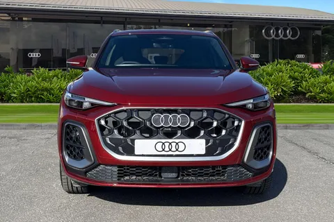  Audi Q5 2.0 TDI S line S Tronic quattro Euro 6 (s/s) 5dr Thumbnail #6