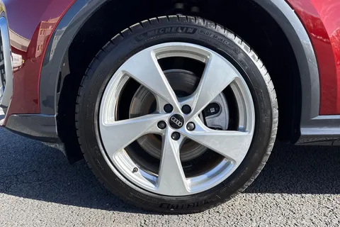 Audi Q5 2.0 TDI S line S Tronic quattro Euro 6 (s/s) 5dr Thumbnail #13