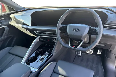  Audi Q5 2.0 TDI S line S Tronic quattro Euro 6 (s/s) 5dr Thumbnail #14