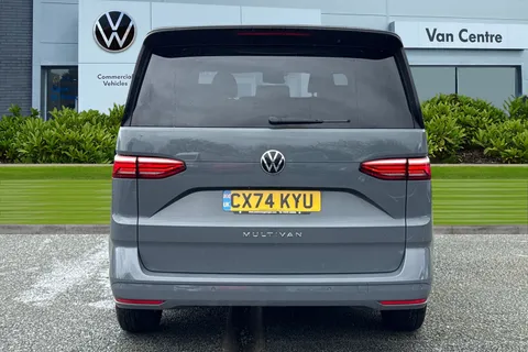CX74KYU Volkswagen Multivan 2.0 TDI Life DSG Euro 6 (s/s) 5dr Thumbnail #5