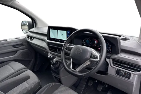 CX25LLM Volkswagen Transporter 2.0 TDI T28 Commerce Plus FWD SWB Euro 6 (s/s) 5dr Thumbnail #13