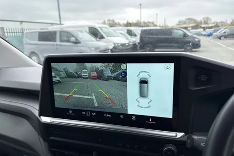 CX25LLM Volkswagen Transporter 2.0 TDI T28 Commerce Plus FWD SWB Euro 6 (s/s) 5dr Thumbnail #36