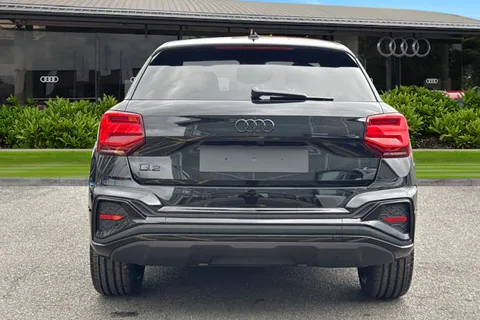  Audi Q2 1.5 TFSI CoD 35 Black Edition S Tronic Euro 6 (s/s) 5dr Thumbnail #5