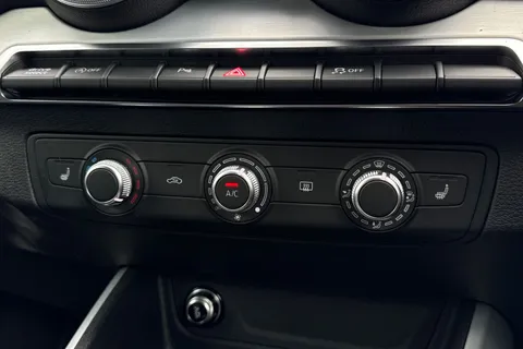  Audi Q2 1.5 TFSI CoD 35 Black Edition S Tronic Euro 6 (s/s) 5dr Thumbnail #22