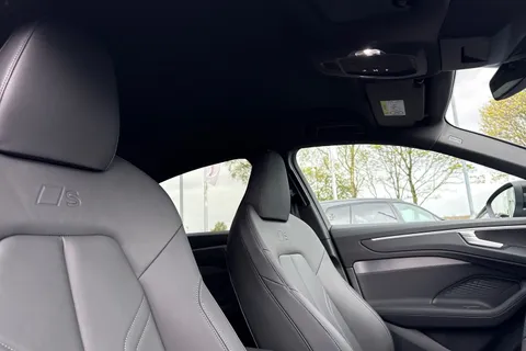  Audi A6 Saloon 2.0 e-hybrid 25.9kWh S line S Tronic quattro Euro 6 (s/s) 4dr Thumbnail #24