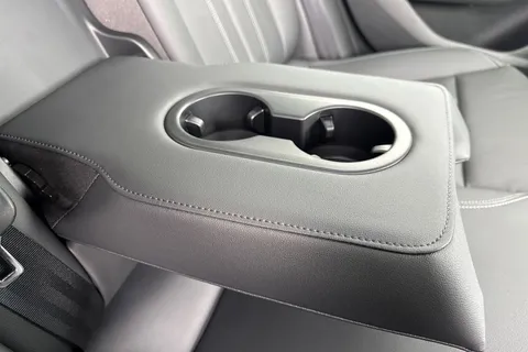  Audi A6 Saloon 2.0 e-hybrid 25.9kWh S line S Tronic quattro Euro 6 (s/s) 4dr Thumbnail #39