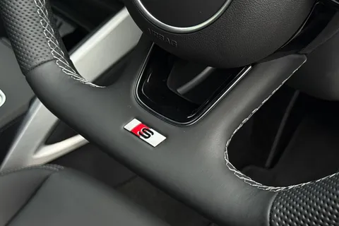  Audi Q2 1.5 TFSI CoD 35 Black Edition S Tronic Euro 6 (s/s) 5dr Thumbnail #43