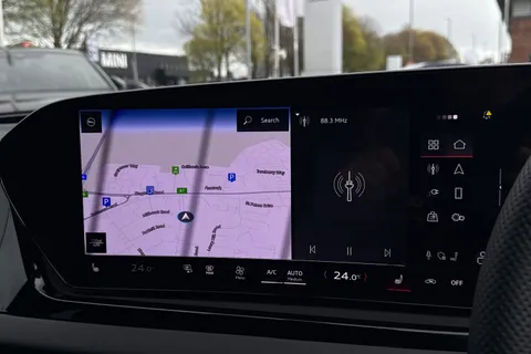  Audi A6 Saloon 2.0 e-hybrid 25.9kWh S line S Tronic quattro Euro 6 (s/s) 4dr Thumbnail #53