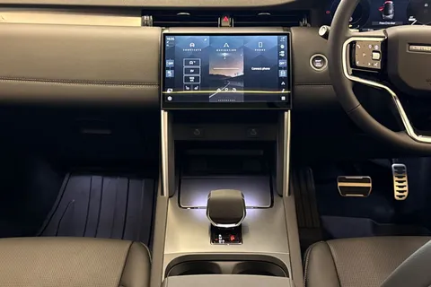  Land Rover Discovery Sport 1.5 P270e 12.17kWh Landmark Auto 4WD Euro 6 (s/s) 5dr Thumbnail #15