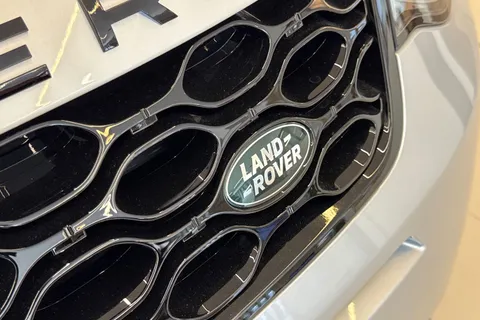  Land Rover Discovery Sport 1.5 P270e 12.17kWh Landmark Auto 4WD Euro 6 (s/s) 5dr Thumbnail #23