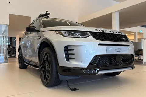  Land Rover Discovery Sport 1.5 P270e 12.17kWh Landmark Auto 4WD Euro 6 (s/s) 5dr Thumbnail #24