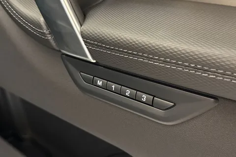  Land Rover Discovery Sport 1.5 P270e 12.17kWh Landmark Auto 4WD Euro 6 (s/s) 5dr Thumbnail #31