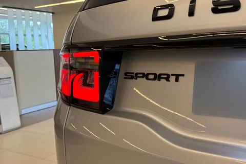  Land Rover Discovery Sport 1.5 P270e 12.17kWh Landmark Auto 4WD Euro 6 (s/s) 5dr Thumbnail #37