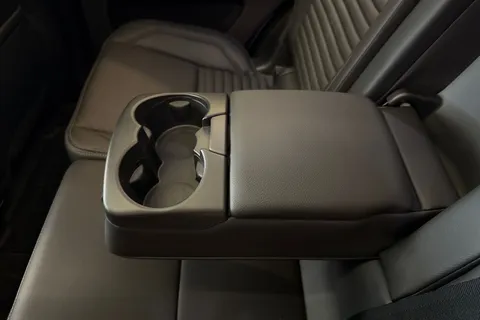  Land Rover Discovery Sport 1.5 P270e 12.17kWh Landmark Auto 4WD Euro 6 (s/s) 5dr Thumbnail #46