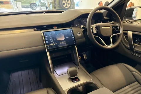  Land Rover Discovery Sport 1.5 P270e 12.17kWh Landmark Auto 4WD Euro 6 (s/s) 5dr Thumbnail #48