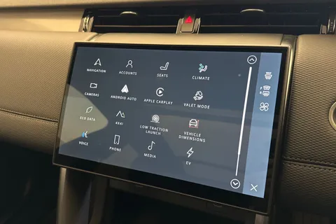  Land Rover Discovery Sport 1.5 P270e 12.17kWh Landmark Auto 4WD Euro 6 (s/s) 5dr Thumbnail #56