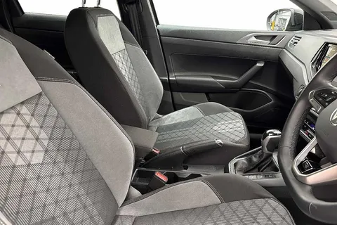 DC25WWF Volkswagen Taigo 1.5 TSI 150 Black Edition 5dr DSG ⭐Rear View Camera & Spare Wheel⭐ Thumbnail #11