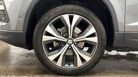 YR23LJX SEAT Ateca 1.0 TSI SE Technology Euro 6 (s/s) 5dr Thumbnail #4