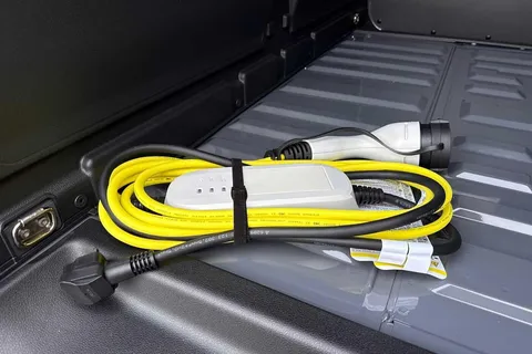 DA26UJG Volkswagen Caddy C20 Cargo Commerce Maxi Pro SWB 150 PS 1.5 TSI eHybrid 6sp DSG - Del Mileag Thumbnail #26