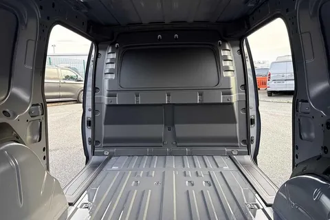 DA26UJG Volkswagen Caddy C20 Cargo Commerce Maxi Pro SWB 150 PS 1.5 TSI eHybrid 6sp DSG - Del Mileag Thumbnail #34