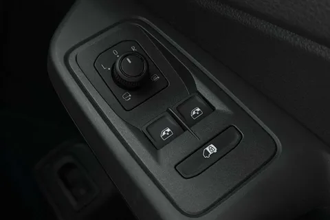 DA26UJG Volkswagen Caddy C20 Cargo Commerce Maxi Pro SWB 150 PS 1.5 TSI eHybrid 6sp DSG - Del Mileag Thumbnail #43