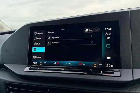 DA26UJG Volkswagen Caddy C20 Cargo Commerce Maxi Pro SWB 150 PS 1.5 TSI eHybrid 6sp DSG - Del Mileag Thumbnail #49