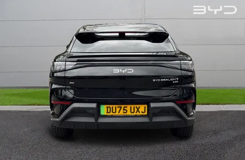 DU75UXJ BYD Sealion 7 91.3kWh Excellence Auto AWD 5dr Thumbnail #5