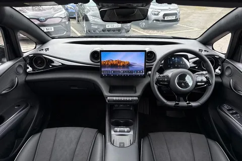  BYD Dolphin 60.48kWh Design Auto 5dr Thumbnail #10