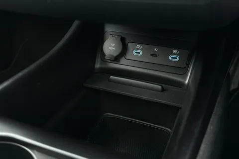  BYD Dolphin 60.48kWh Design Auto 5dr Thumbnail #18