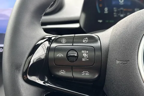  BYD Dolphin 60.48kWh Design Auto 5dr Thumbnail #20